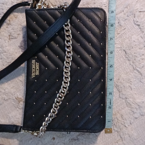 Victoria secret Handbag with chain🖤🖤🖤 - Picture 10 of 12